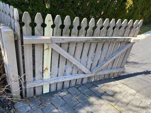 Cedar Fence Repair