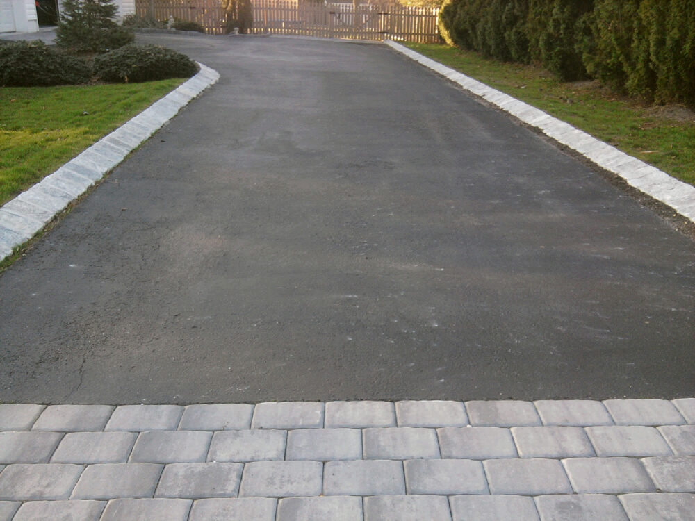 Belgian Block And Pavers Dressing Up An Asphalt Driveway All About The House