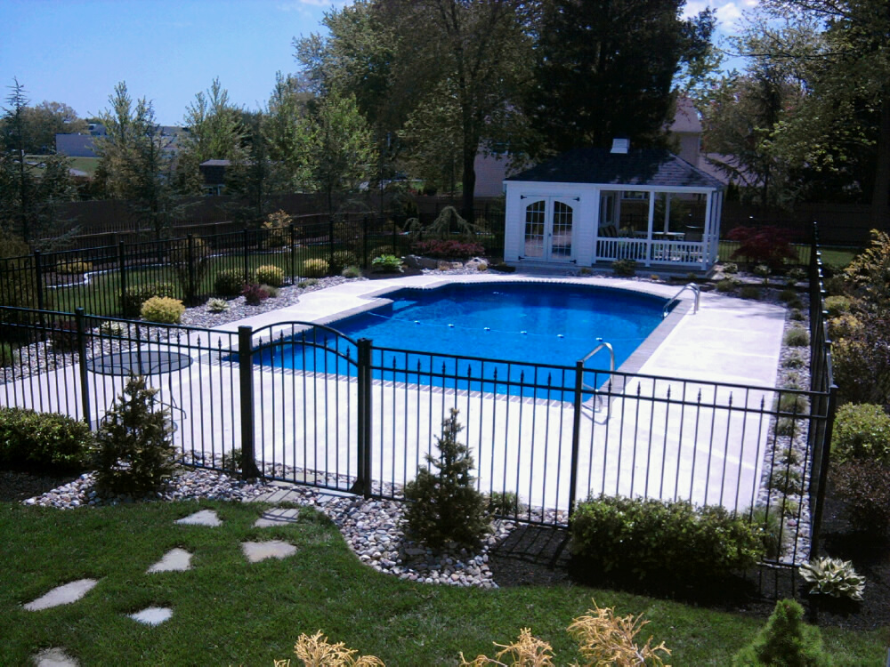 Refreshing a Swimming Pool Landscape - All About The House