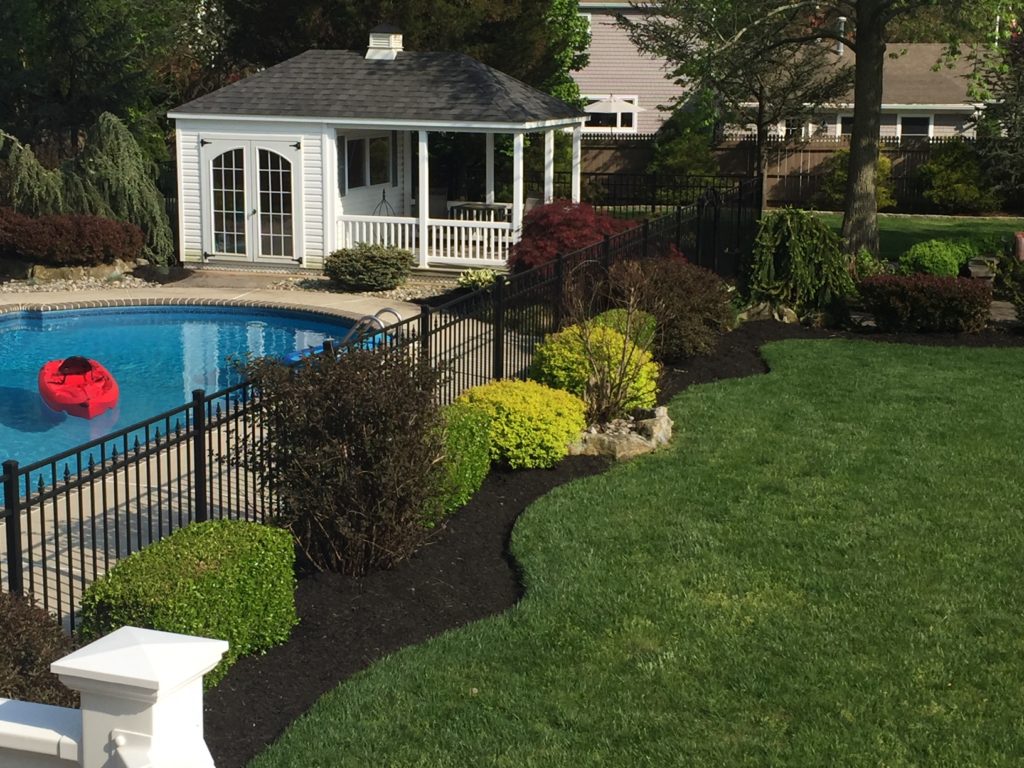 Backyard Pool Landscaping Mulch Pruning