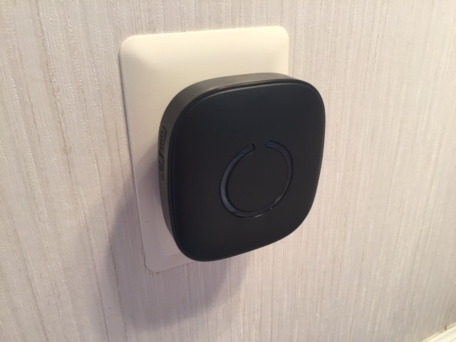 Wireless Door Chime Mounted in Outlet