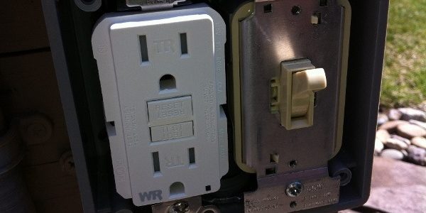 How to Replace a Dead GFCI Outlet